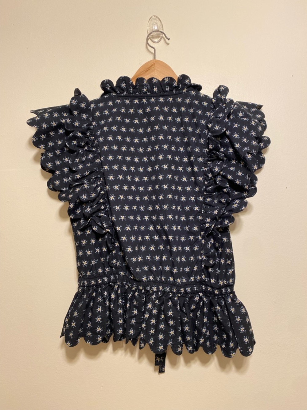 SEA NEW YORK Woven Floral Ruffle Peplum Top - Black. Size 6 - Picture 2 of 8